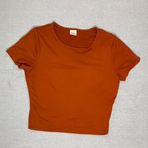 Live in the Moment | Rust Orange Short Sleeve Cropped Tee | Medium